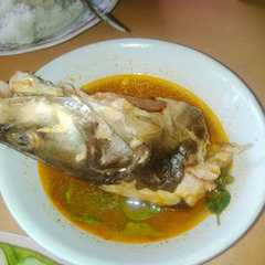 A picture of Pindang Ikan Baung khas Palembang.