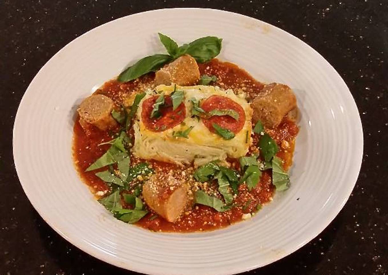 Recipe of Award-winning Angel Hair Alfredo "Cakes" with Marinara Sauce
and Sausage