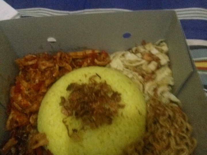 Resep: Nasi kuning rice cooker Enak Dan Mudah