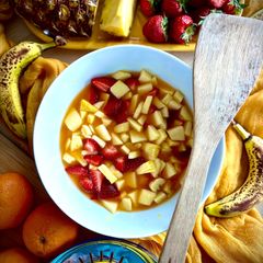 A picture of “Macedonia” or Fruit Salad 🍓🍎🍌🍊🍍.