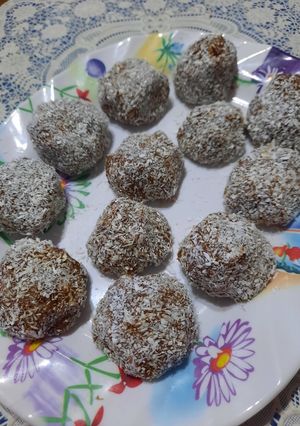 Una foto de Trufas con dulce de leche