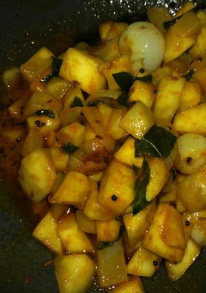 A picture of Instant raw mango pickle.