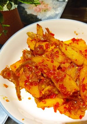 Foto resep Balado Kentang Ikan Asin