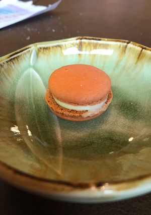 A picture of Pumpkin spice macarons.