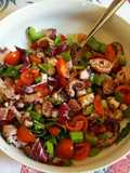 Polpo lesso con le verdure estive