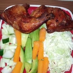 Chicken with salad A picture of Chicken with salad.