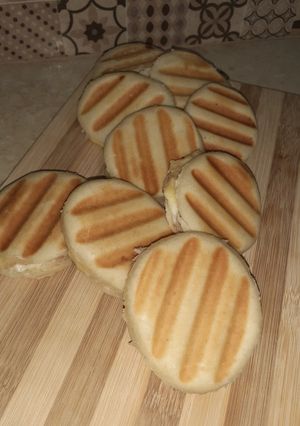 صورة لوصفة 🥙 ميني بانيني بالتونة و الجبن 🥙