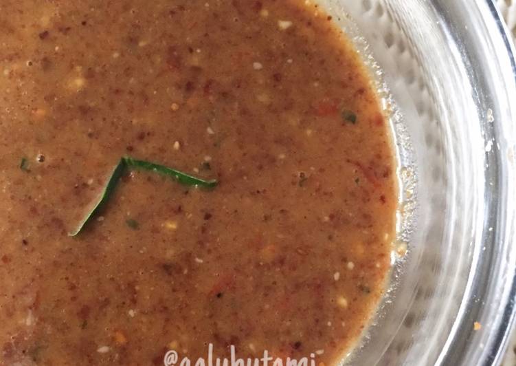 Cara Gampang Membuat Bumbu Sambel Pecel Maknyus yang Sempurna