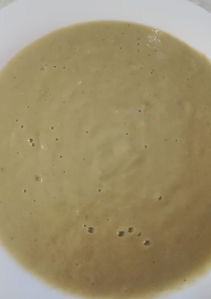 Una foto de Crema de alcachofas