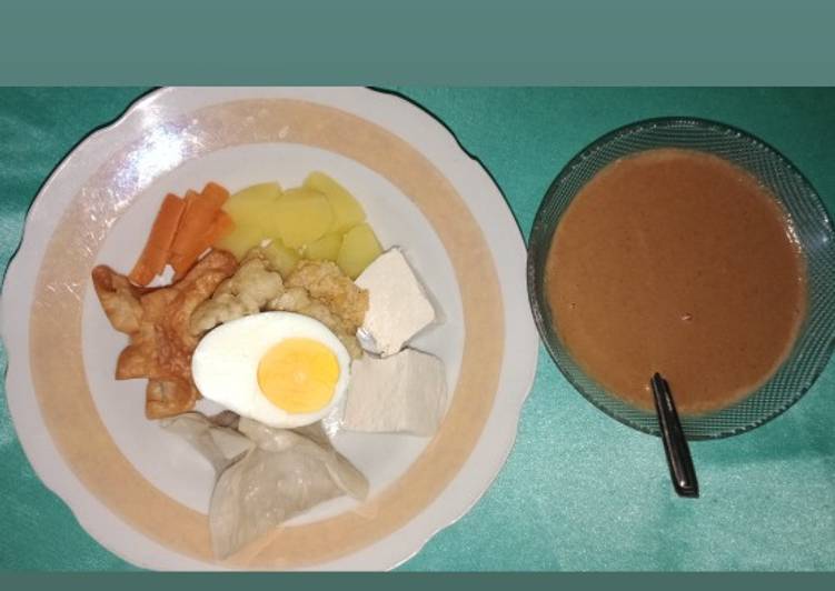 Siomay Batagor Saus Kacang