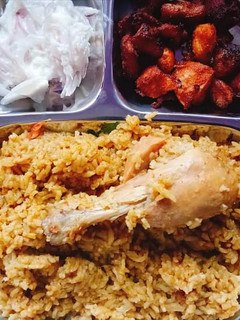 சிக்கன் பிரியாணி(chicken biryani recipe in tamil) செய்முறை முக்கிய புகைப்படம்