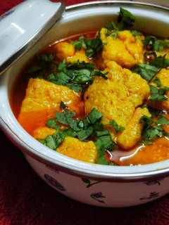 ઢોકળી નુ શાક (Dhokli Nu Shak Recipe In Gujarati) રેસીપી મુખ્ય ફોટો