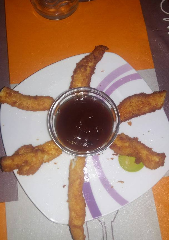 Una foto de Fingers de pollo