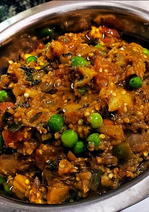A picture of Baingan/eggplant bharta.