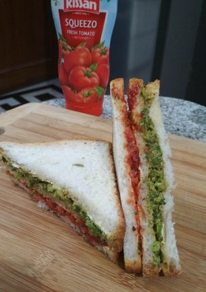 A picture of Double Decker Sandwich.