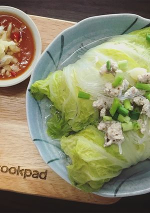 รูปของ ผักกาดขาวยัดไส้หมูสับวุ้นเส้น
