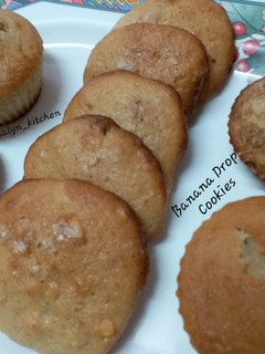 A picture of Banana Drop Cookies.