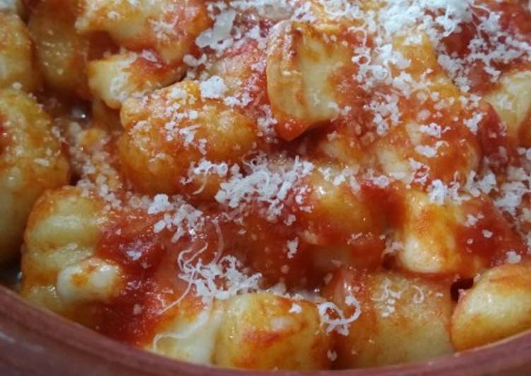 Recipe of Super Quick Homemade Gnocchi di patate al tegamino