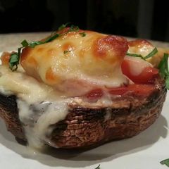 A picture of Stuffed Portobello Mushrooms.
