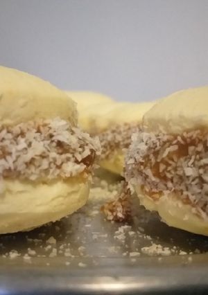 Una foto de Alfajores de almidón de maíz (Maicena)
