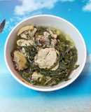 Thịt gà 🐔 hầm ngải cứu