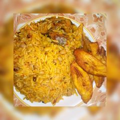 A picture of Jollof rice.