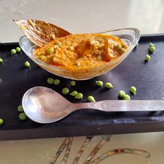 A picture of Matar paneer without tomato.