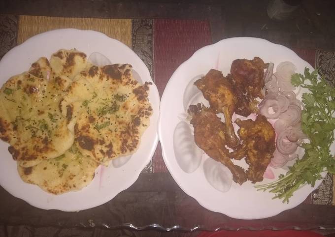 Chicken kali mirch with chur chur naan
