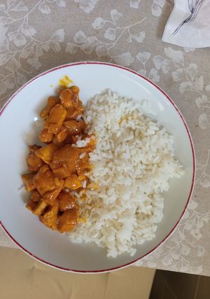 Una foto de Arroz al Curry Oriental