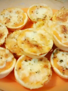 Una foto de Canastitas rápidas de zapallo y queso sin gluten
