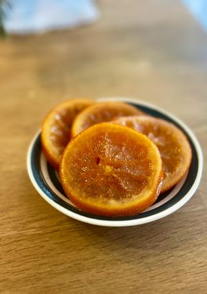 Una foto de Naranjas confitadas para el roscón de Reyes