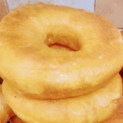 A picture of Doughnuts.