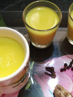 हर्बल टी (Herbal tea recipe in hindi) रेसिपी मुख्य फोटो
