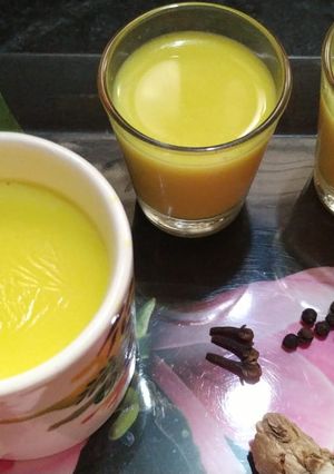 हर्बल टी (Herbal tea recipe in hindi) रेसिपी मुख्य फोटो