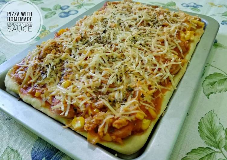 Pizza with homemade bolognese sauce