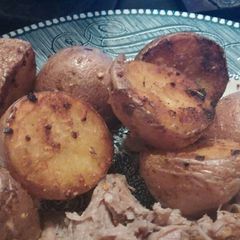 Simple Roasted Potatoes A picture of Simple Roasted Potatoes.