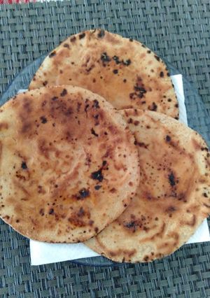 વધેલી રોટલી ના ખાખરા (Leftover Rotli Khakhra Recipe In Gujarati) રેસીપી મુખ્ય ફોટો