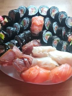 Una foto de Sushi