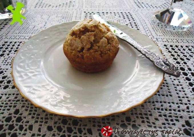 κύρια φωτογραφία συνταγής Muffins ολικής με σταφίδες
