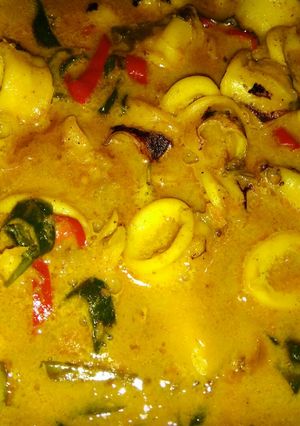 Foto resep Kari Cumi-cumi (Calamari Curry)