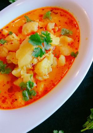 दही वाले आलू (Dahi wale aloo recipe in Hindi) रेसिपी मुख्य फोटो