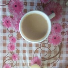 A picture of 10am tea.