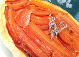 Une photo de Tarte tatin aux carottes et fromage de chèvre