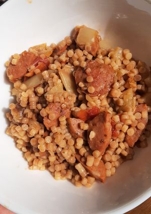 Lecsós tarhonya debrecenivel recept fotója