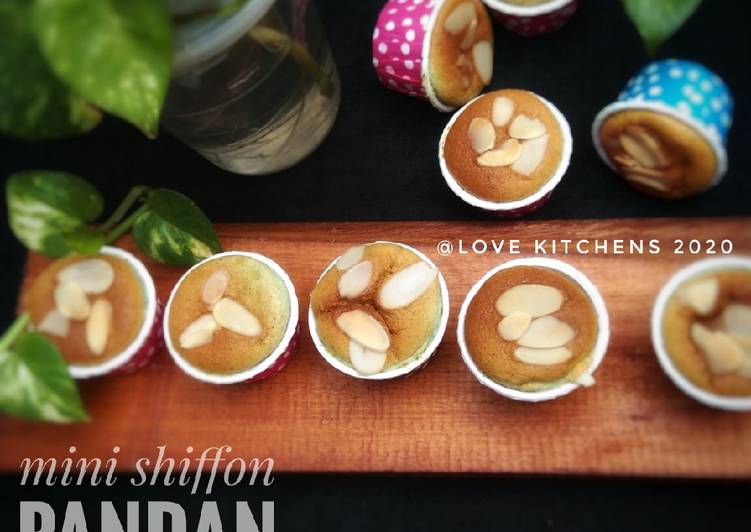 Mini chiffon pandan cup --putih telur --