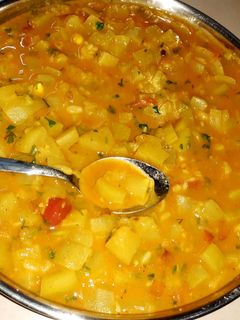 बेसन और लौकी की सब्जी (Besan aur lauki ki sabzi recipe in hindi) रेसिपी मुख्य फोटो