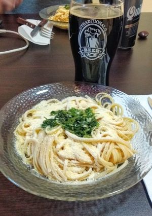 Una foto de Tallarines al Pesto