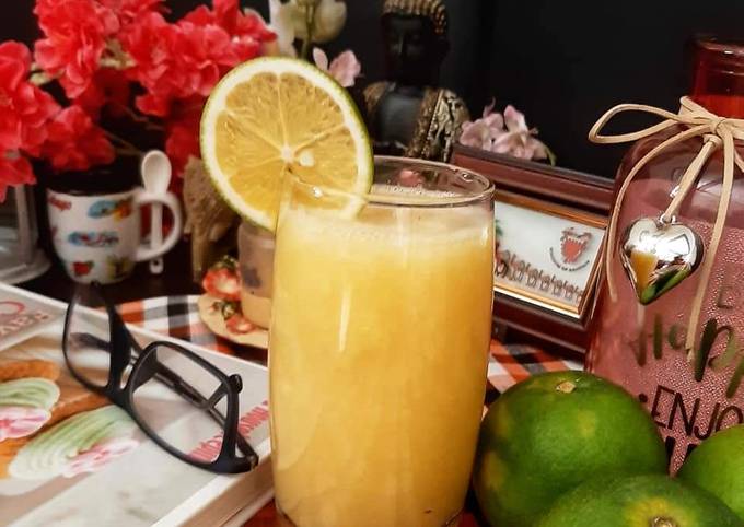 Easiest Way to Make Homemade Mosambi Juice (Sweet Lemon Juice)