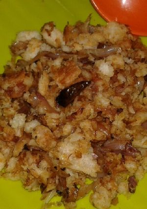 A picture of Bread poha.
