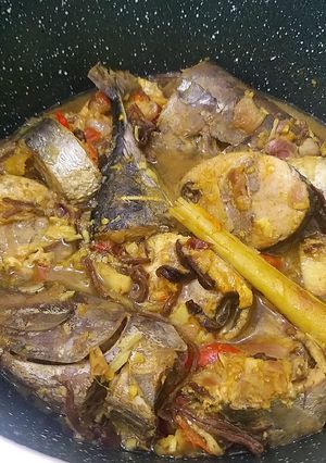 Gambar Ikan masak kunyit